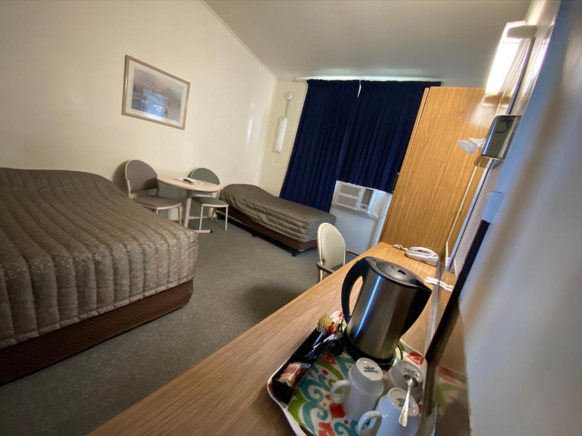Coolabah Motel Walgett Εξωτερικό φωτογραφία