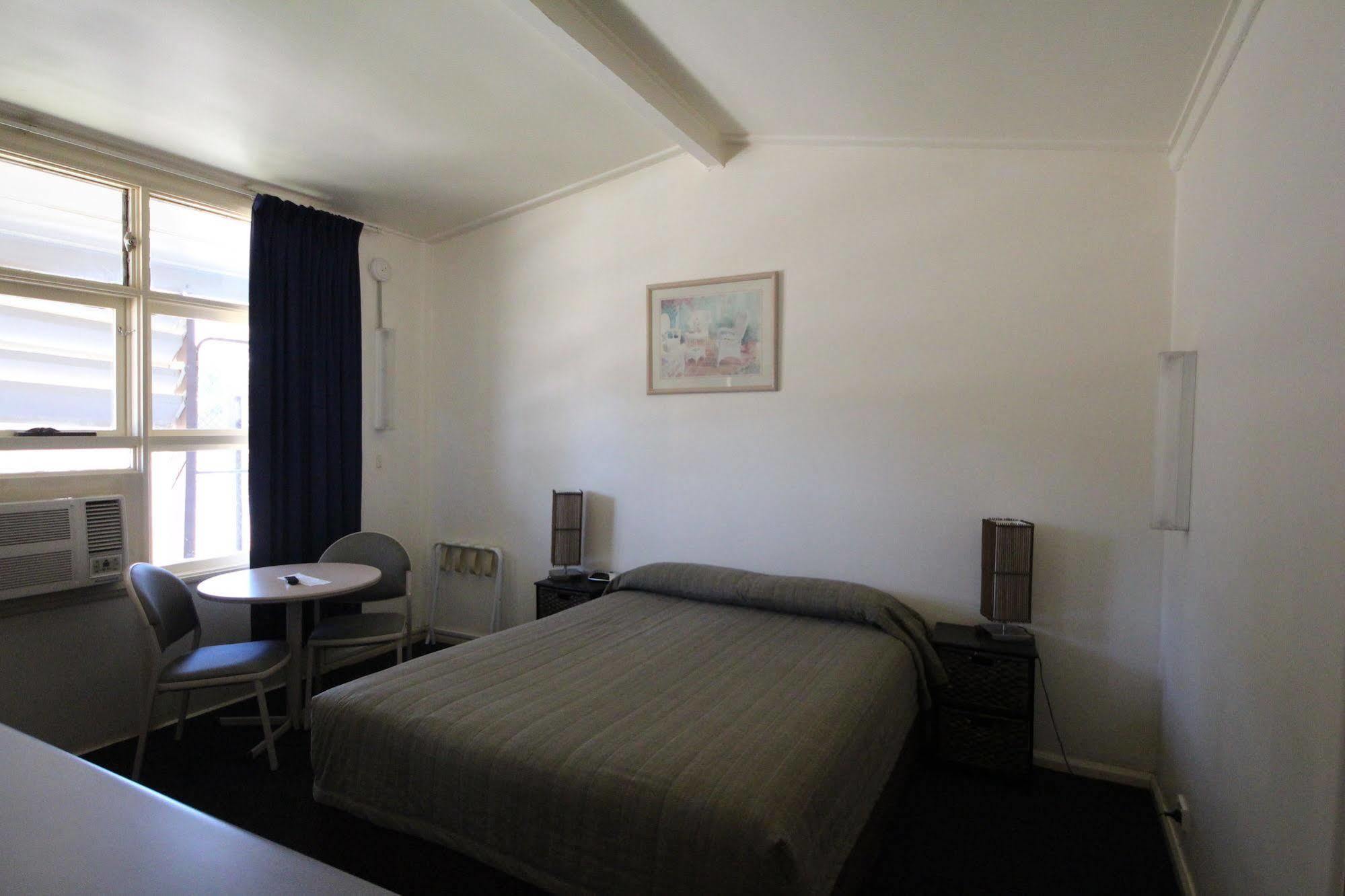 Coolabah Motel Walgett Εξωτερικό φωτογραφία